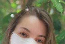“얼굴이 붓고 눈이 가려워요”…초여름 ‘안면 알레르기’ 대처법 woman with white face mask